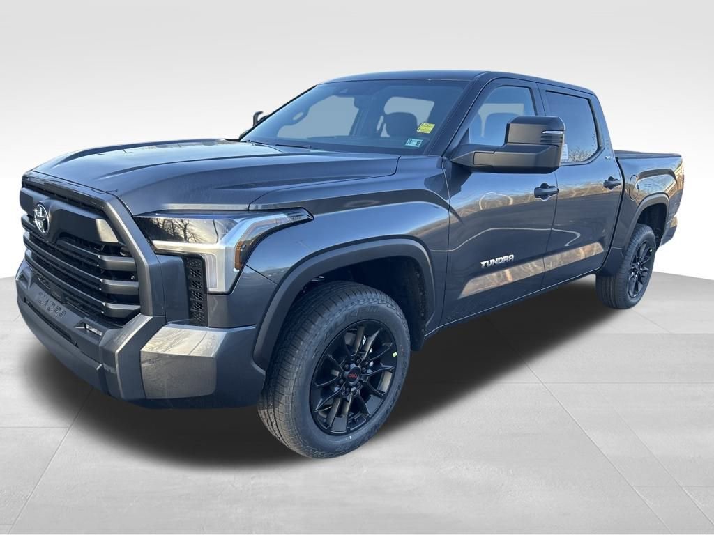New 2026 Toyota Tundra SR5