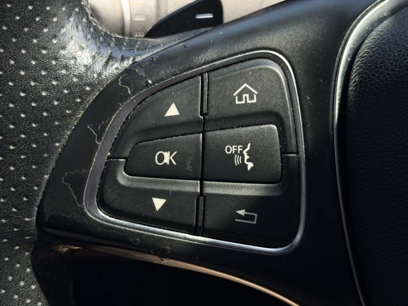 Used 2018 Mercedes-Benz C 300 Sedan image 12