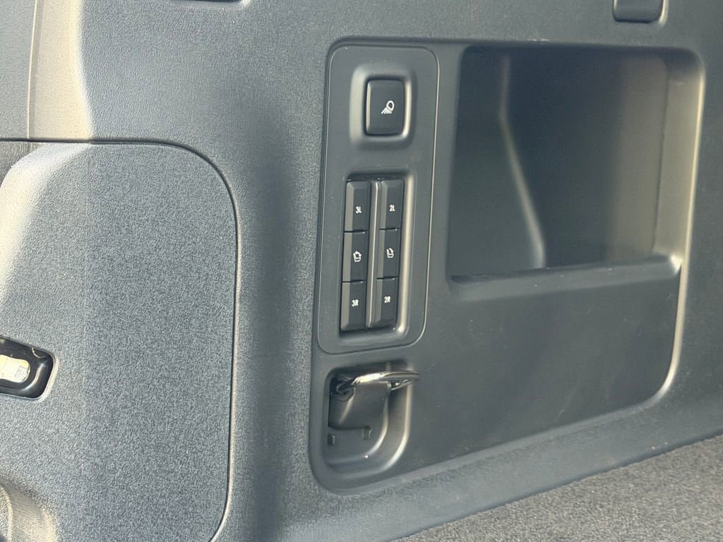 New 2026 Lincoln Navigator L Reserve AWD/4WD image 13