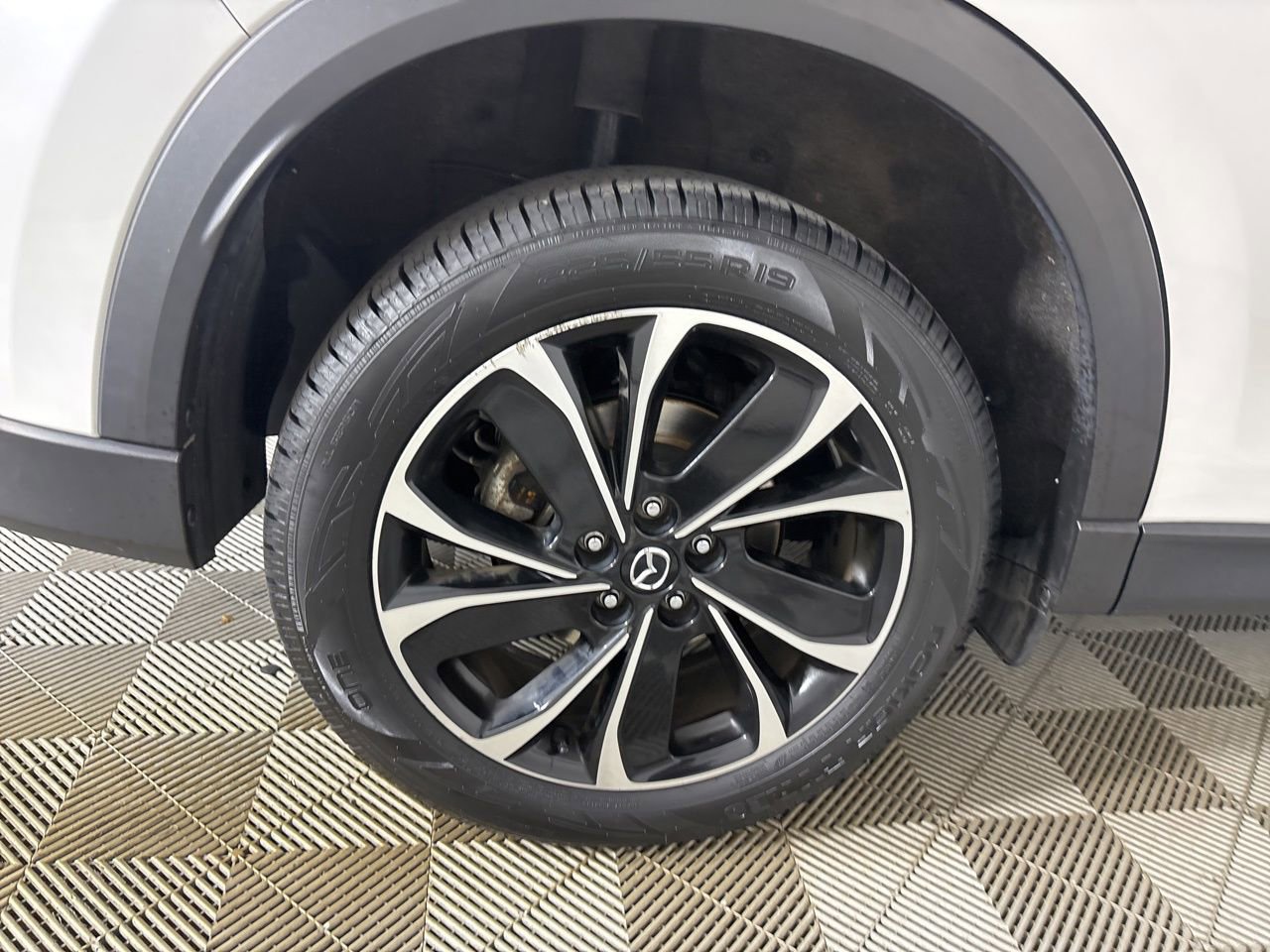 Used 2023 MAZDA CX-5 AWD 2.5 S w/ Premium Package image 32