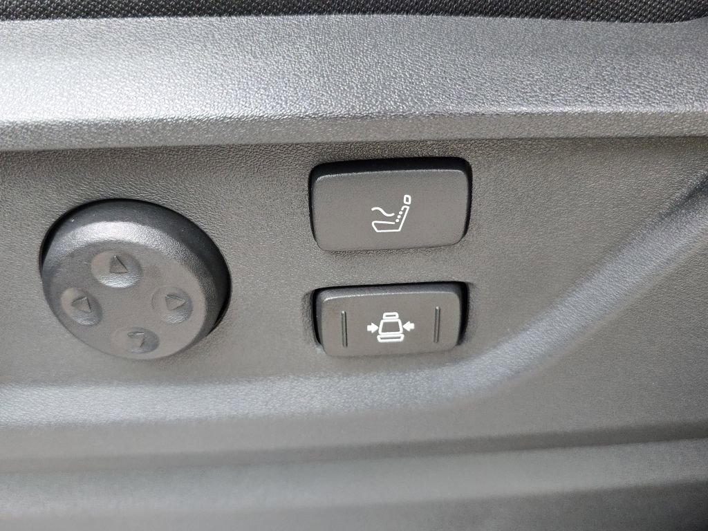 New 2025 INFINITI QX80 Sensory image 15