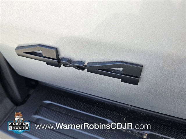 Used 2025 Toyota Tacoma TRD Sport image 11