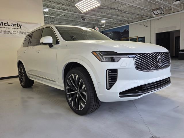 New 2026 Volvo XC90 B5 Plus w/ Protection Package Premier AWD/4WD image 4
