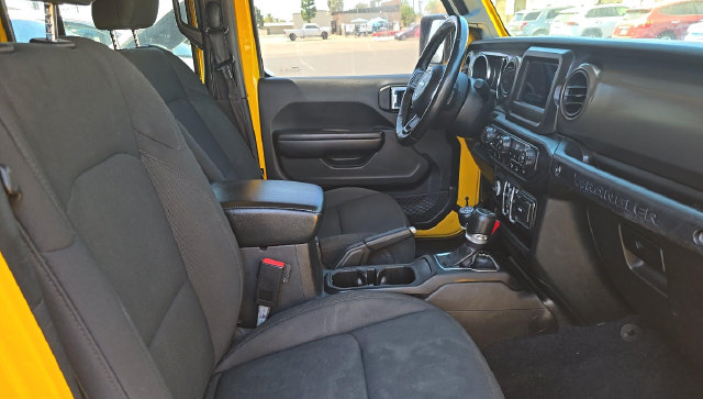 Used 2021 Jeep Wrangler Unlimited Sport AWD/4WD image 7