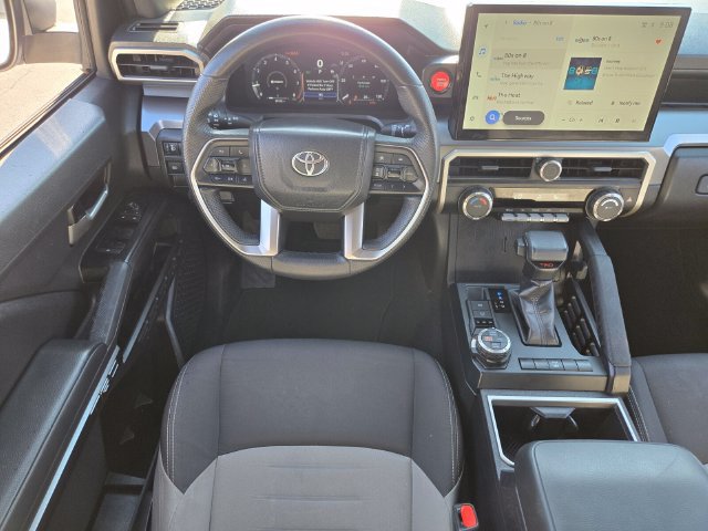 Used 2025 Toyota Tacoma TRD Off-Road AWD/4WD image 14