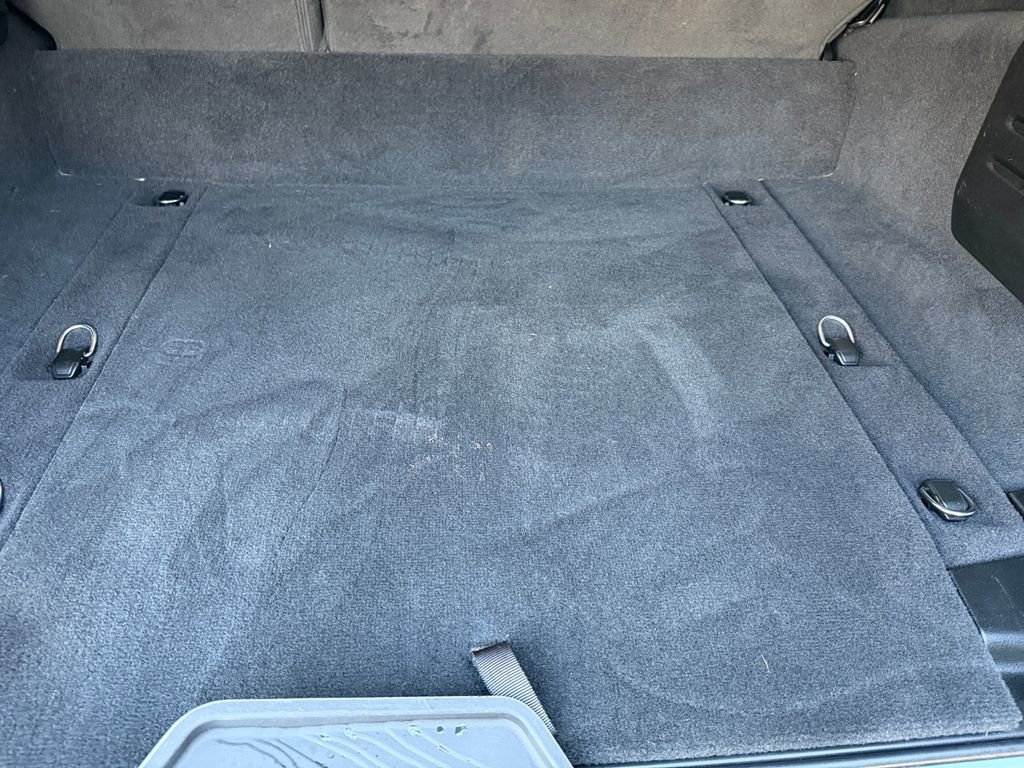 Used 2024 Jeep Wrangler Unlimited image 16