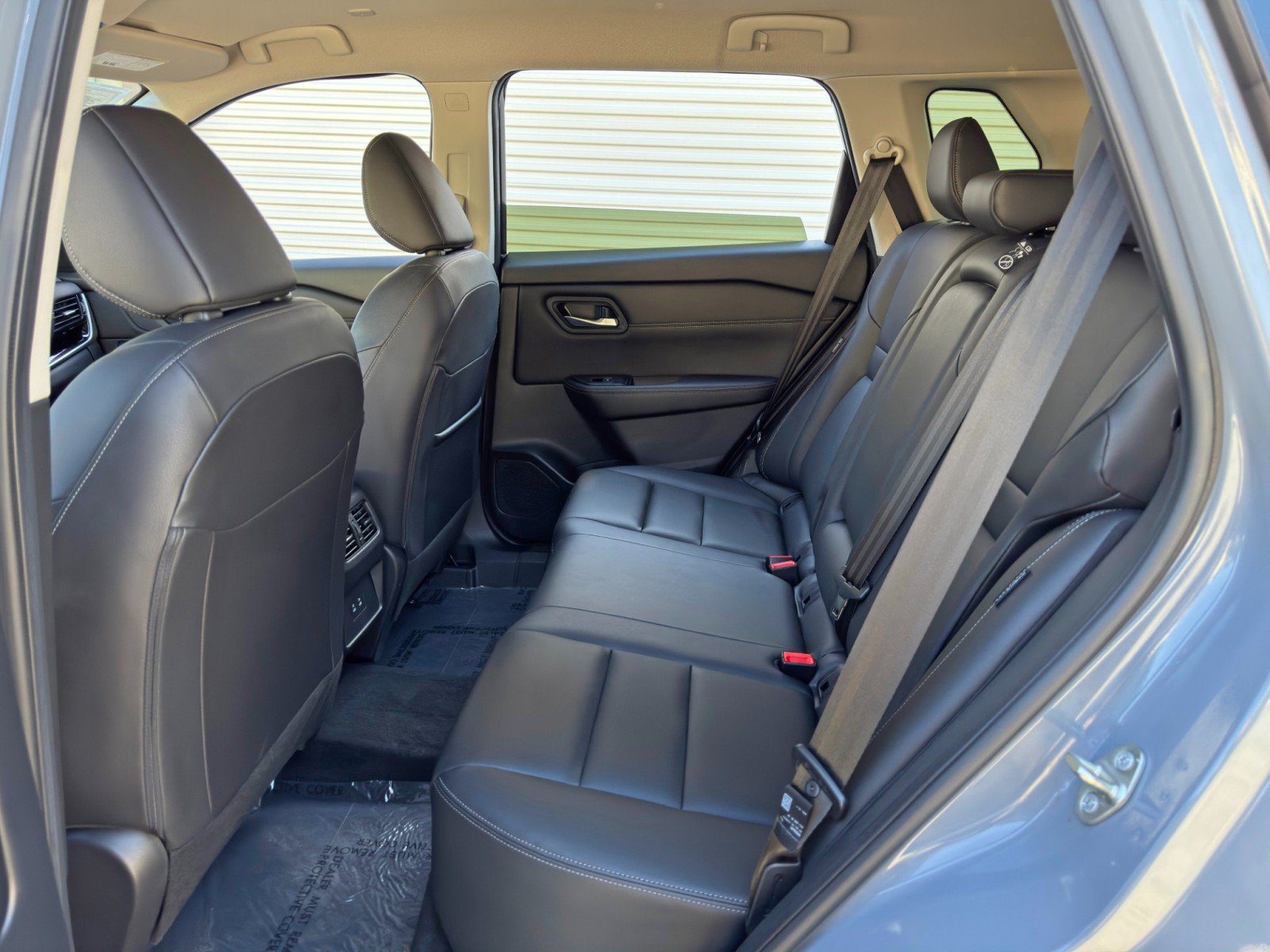 Used 2024 Nissan Rogue SL FWD image 35