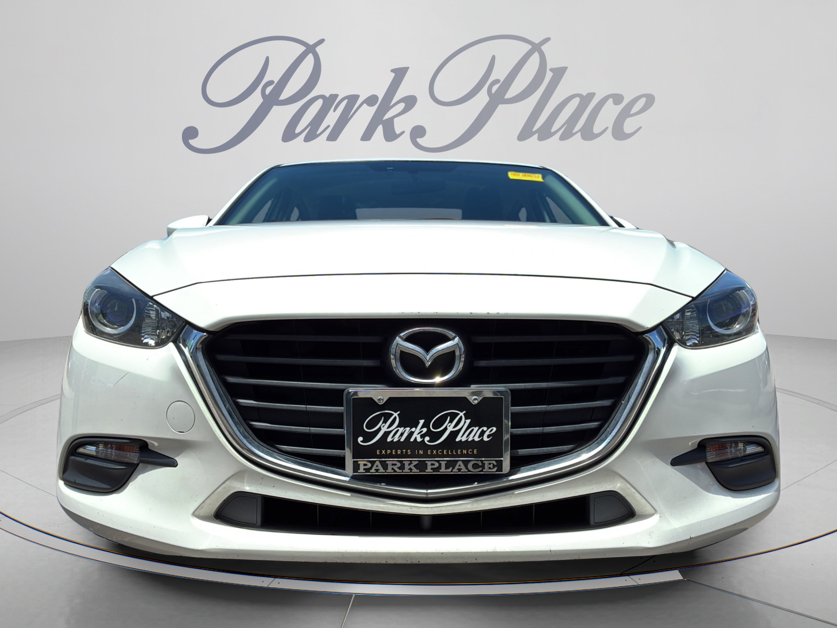 Used 2017 MAZDA MAZDA3 Sport FWD image 9