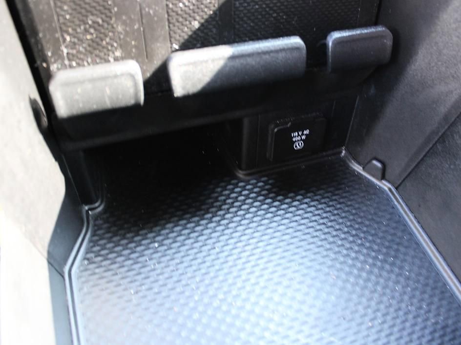 Used 2025 RAM 1500 Laramie w/ Sport Appearance Package image 24