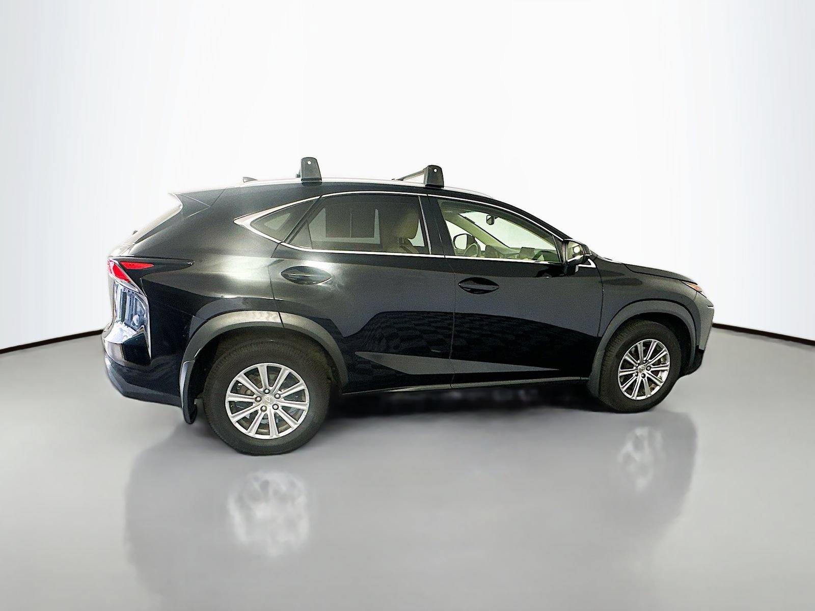 Used 2016 Lexus NX 200t FWD image 8