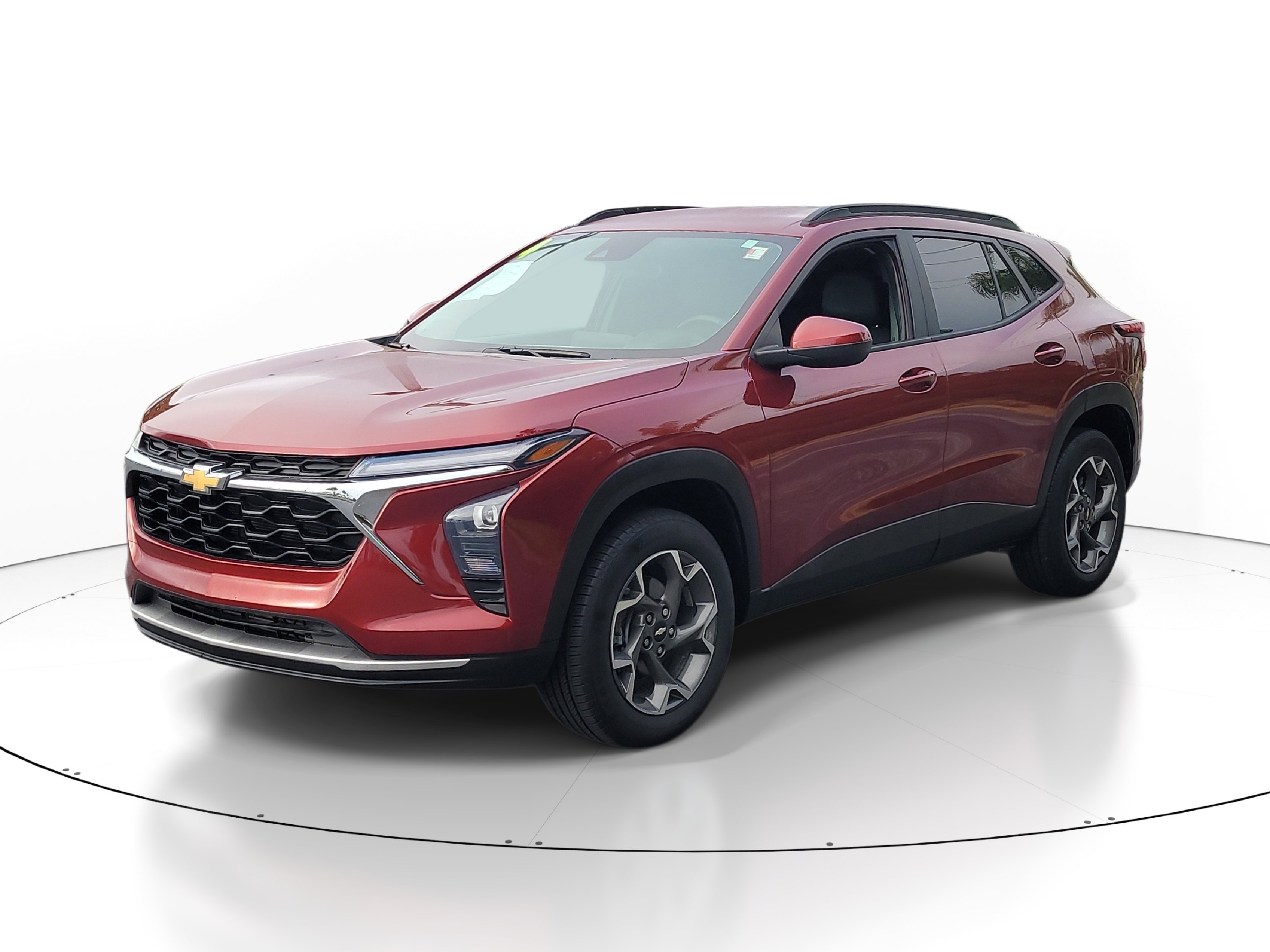 Used 2024 Chevrolet Trax LT w/ Driver Confidence Package FWD image 3
