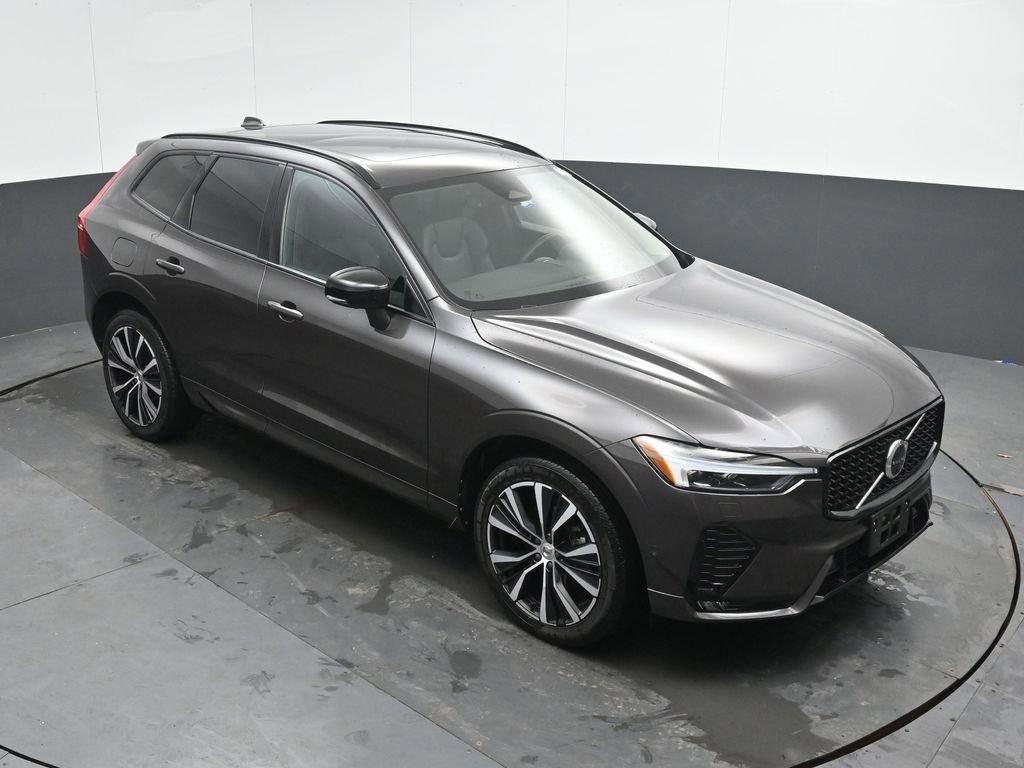 Certified 2023 Volvo XC60 B5 Plus w/ Climate Package AWD/4WD image 23