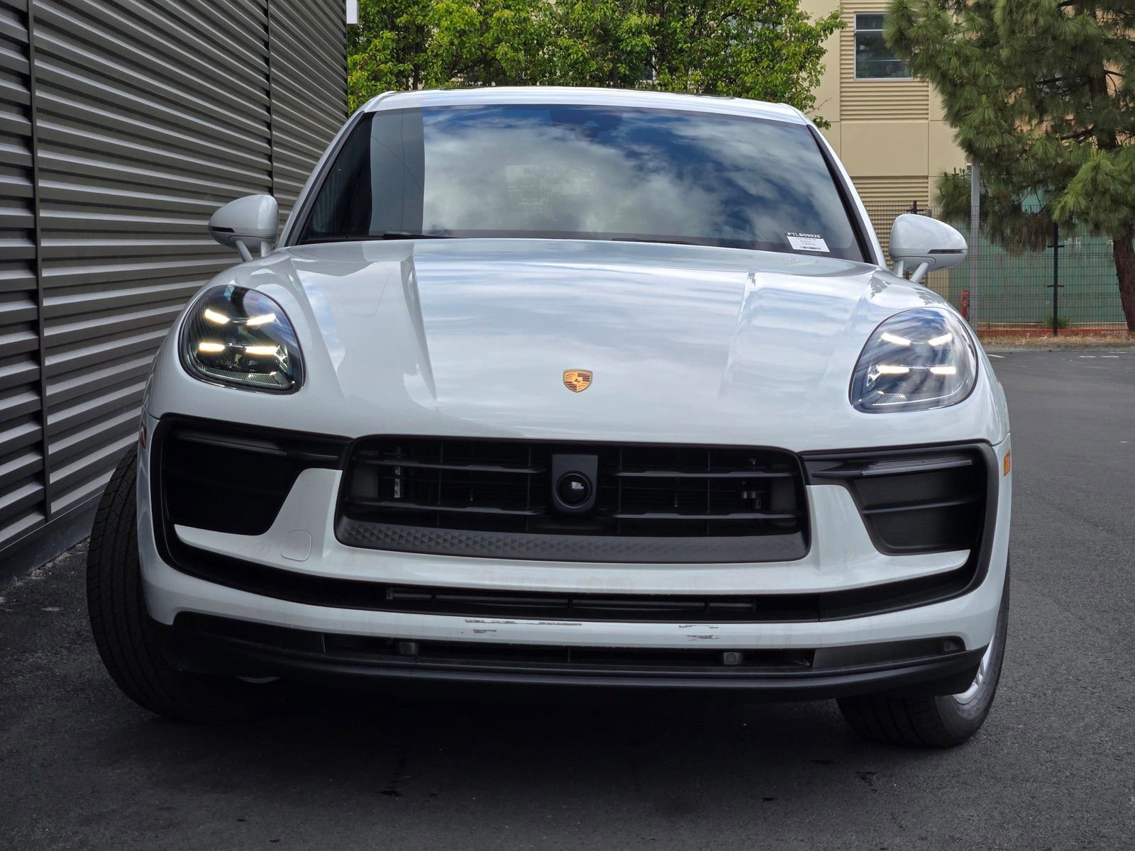 New 2026 Porsche Macan AWD/4WD image 10