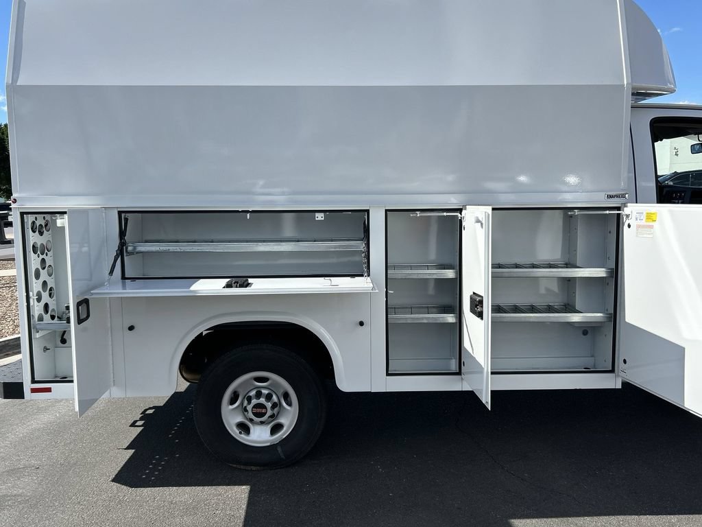 New 2025 GMC Savana 3500 w/ Power Convenience Package RWD image 26