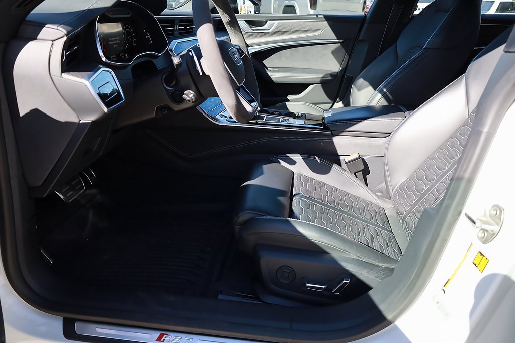 Used 2022 Audi RS 7 Sportback image 11