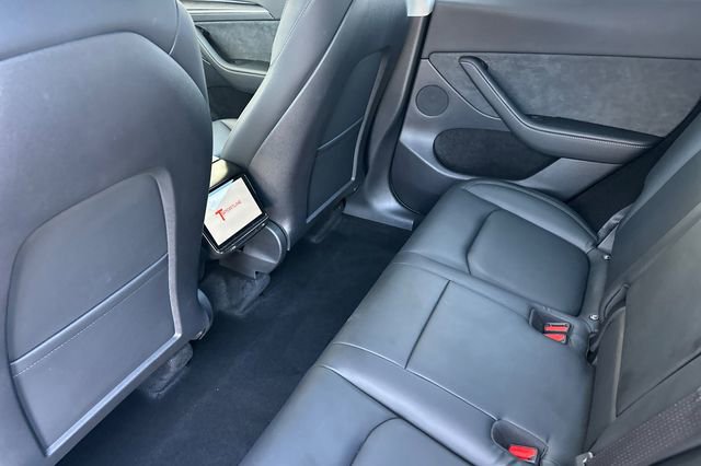 Used 2023 Tesla Model Y Long Range AWD/4WD image 14