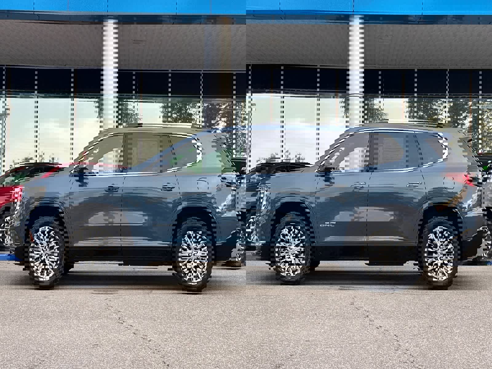 New 2026 GMC Acadia Denali w/ Super Cruise Package