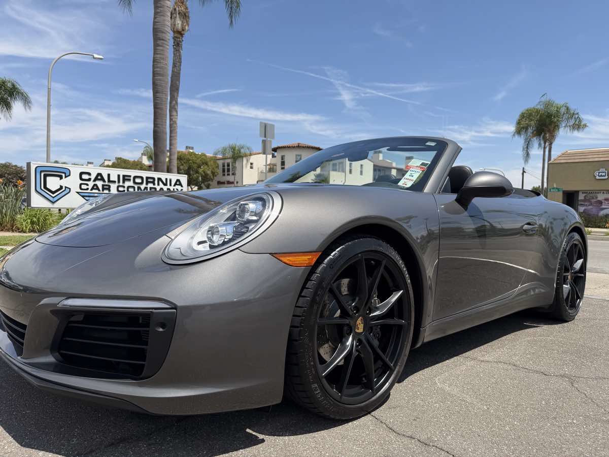 Used 2019 Porsche 911 Carrera RWD image 19