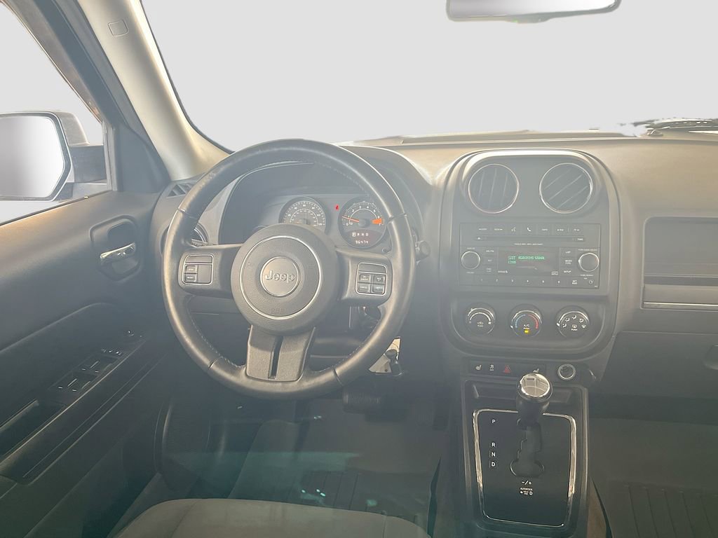 Used 2017 Jeep Patriot Latitude image 19