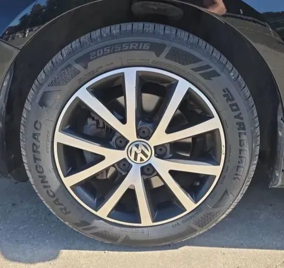 Used 2017 Volkswagen Jetta SE image 48