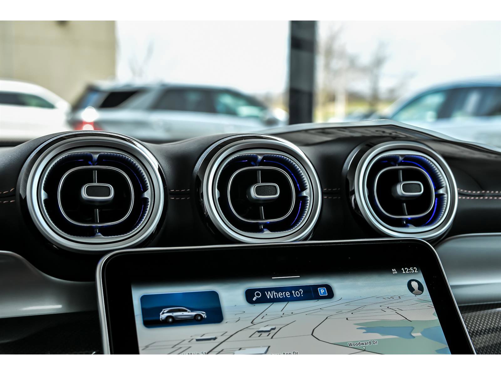 New 2026 Mercedes-Benz GLC 300 4MATIC image 14