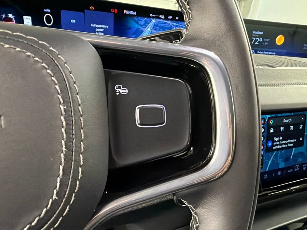 New 2026 Lincoln Navigator Premiere AWD/4WD image 19