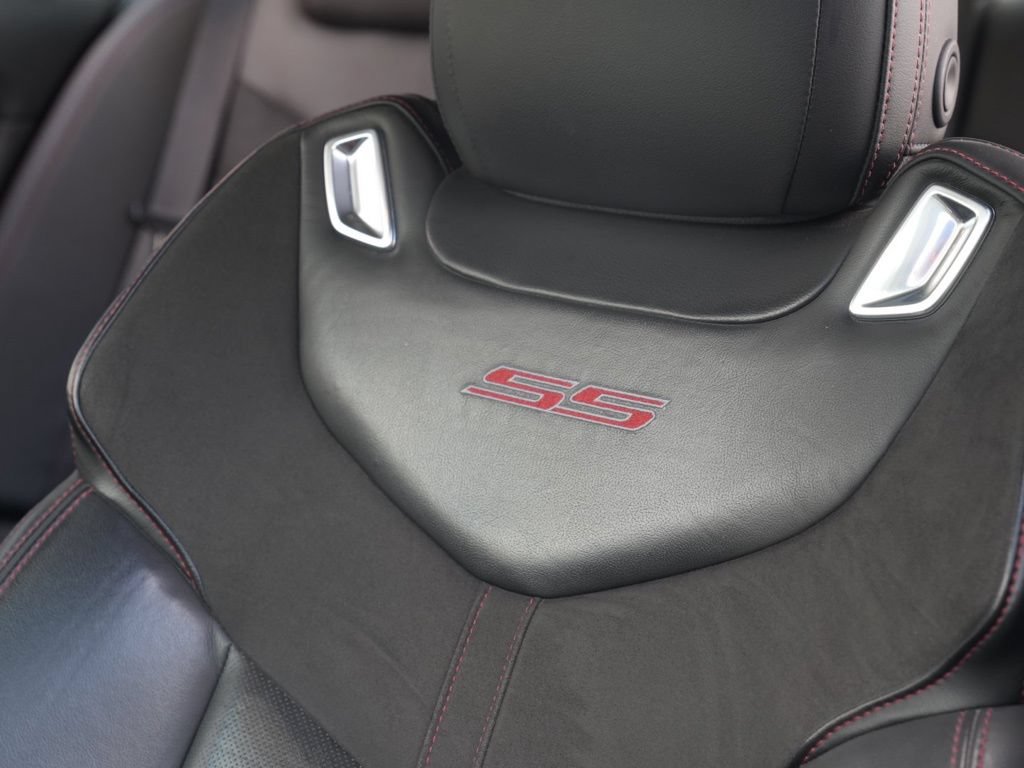 Used 2017 Chevrolet SS RWD image 31