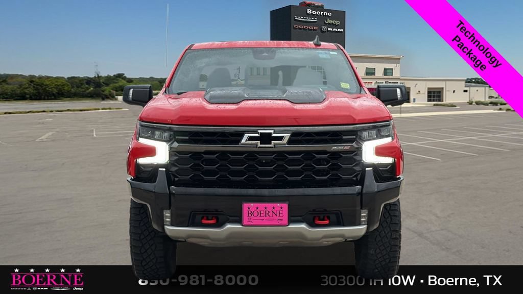 Used 2023 Chevrolet Silverado 1500 ZR2 w/ Technology Package AWD/4WD image 8