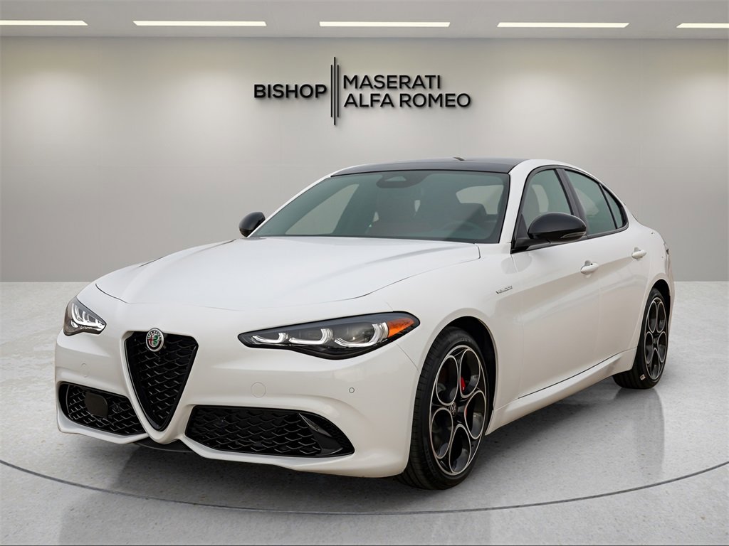 New 2026 Alfa Romeo Giulia image 3