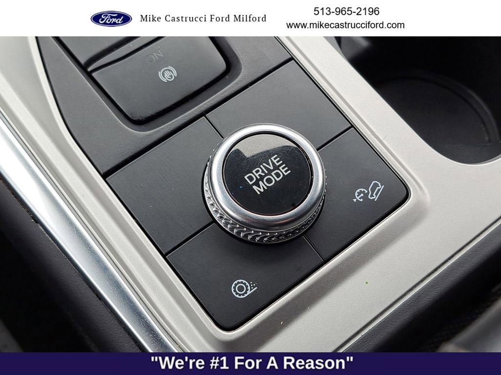 Certified 2022 Ford Explorer XLT w/ Equipment Group 202A image 16