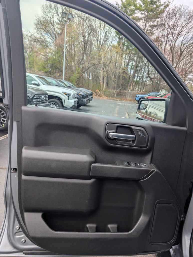 Used 2020 Chevrolet Silverado 1500 Custom Trail Boss w/ Custom Convenience Package AWD/4WD image 12
