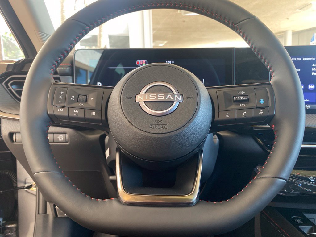 New 2027 Nissan Kicks SR w/ SR Premium Package FWD image 18