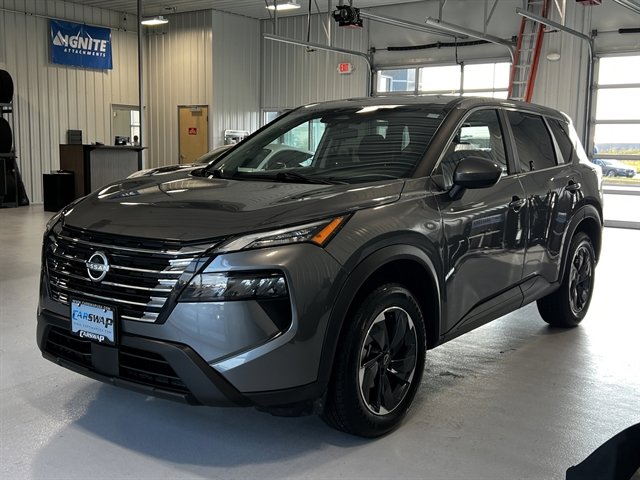Used 2024 Nissan Rogue SV image 6