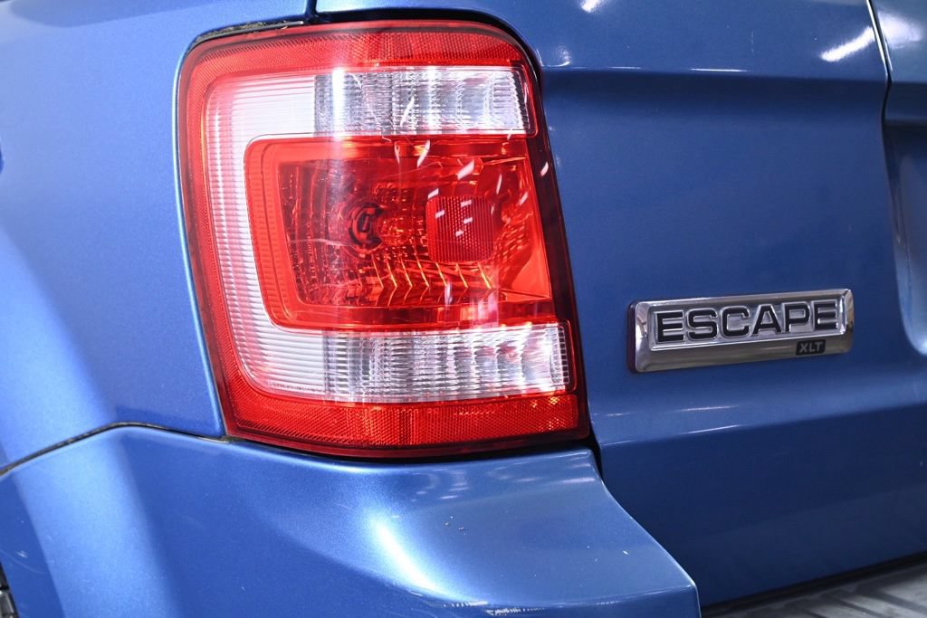 Used 2009 Ford Escape XLT AWD/4WD image 8