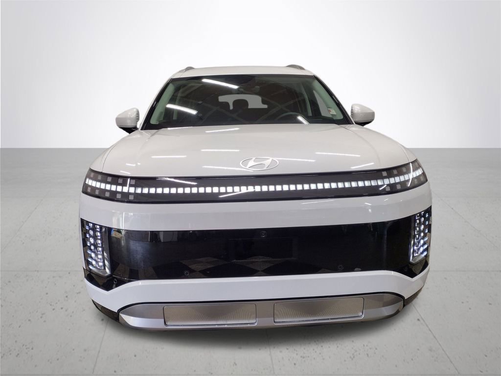 New 2026 Hyundai Ioniq 9 SEL image 3