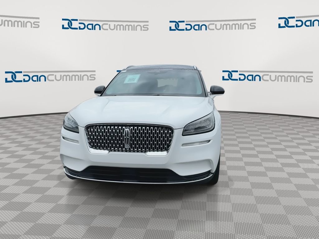 Used 2020 Lincoln Corsair AWD w/ Premium Package image 4