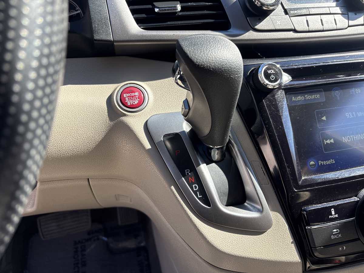 Used 2016 Honda Odyssey EX image 31