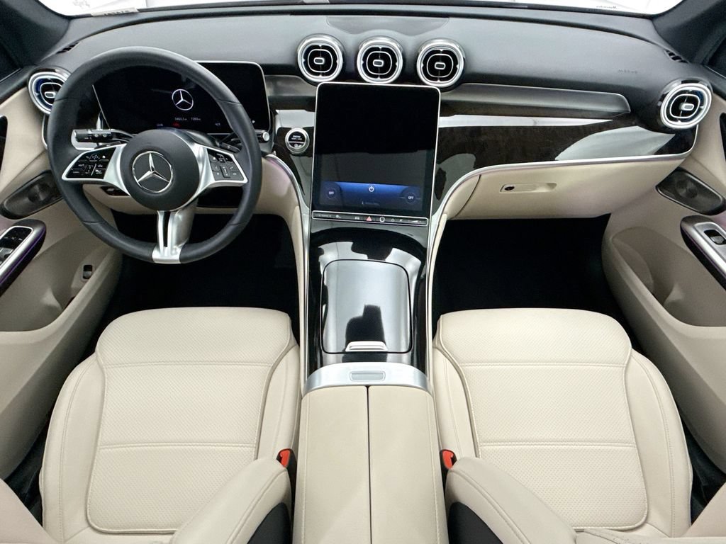 Certified 2026 Mercedes-Benz GLC 300 4MATIC image 13