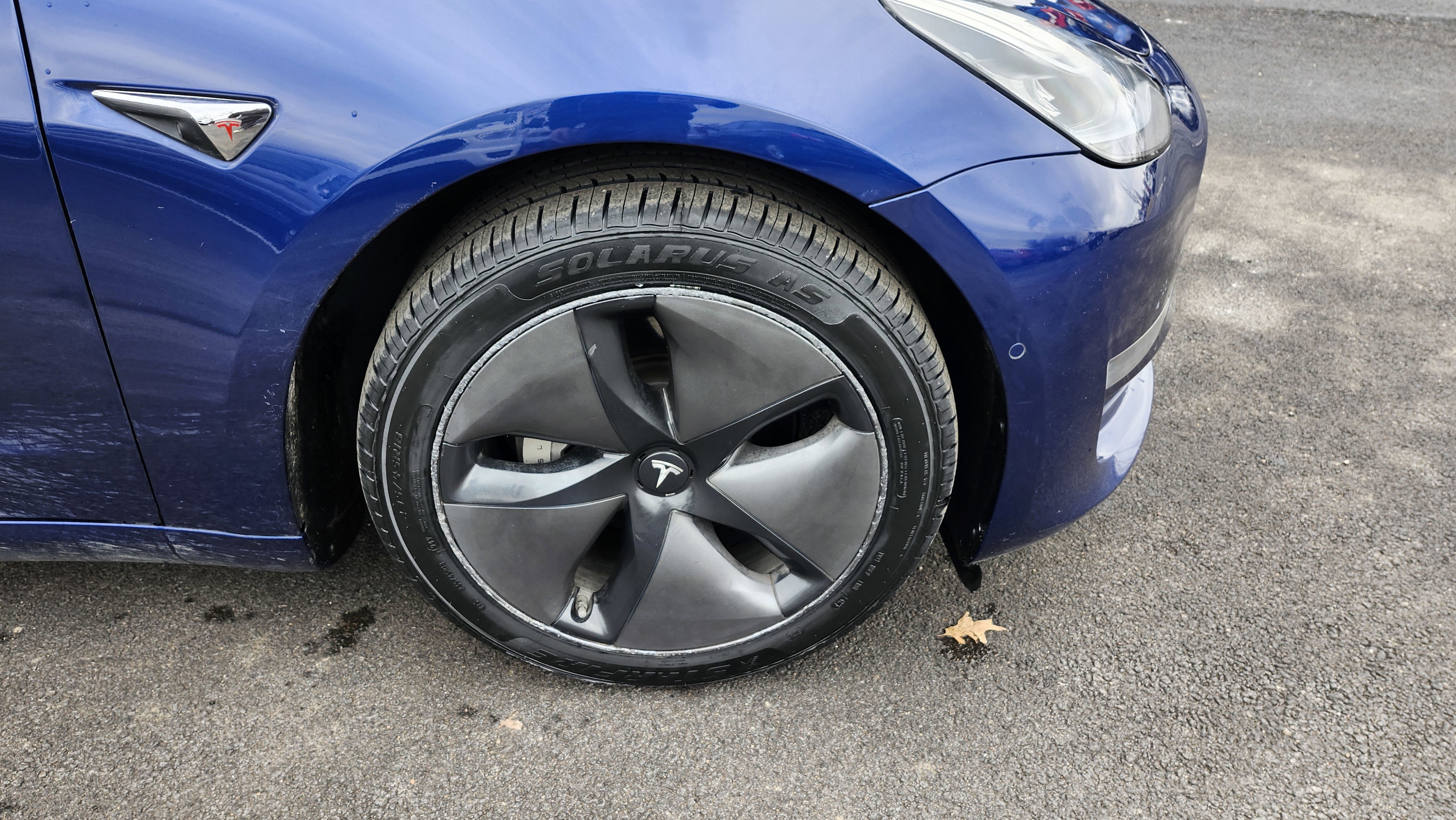 Used 2018 Tesla Model 3 Long Range image 10