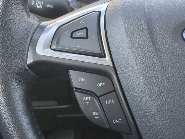 Used 2024 Ford Edge Titanium image 30