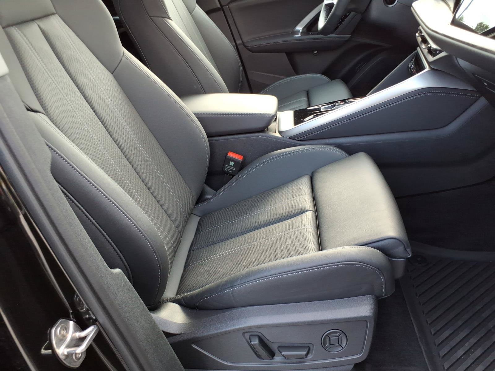 Used 2025 Audi Q5 Premium Plus AWD/4WD image 22