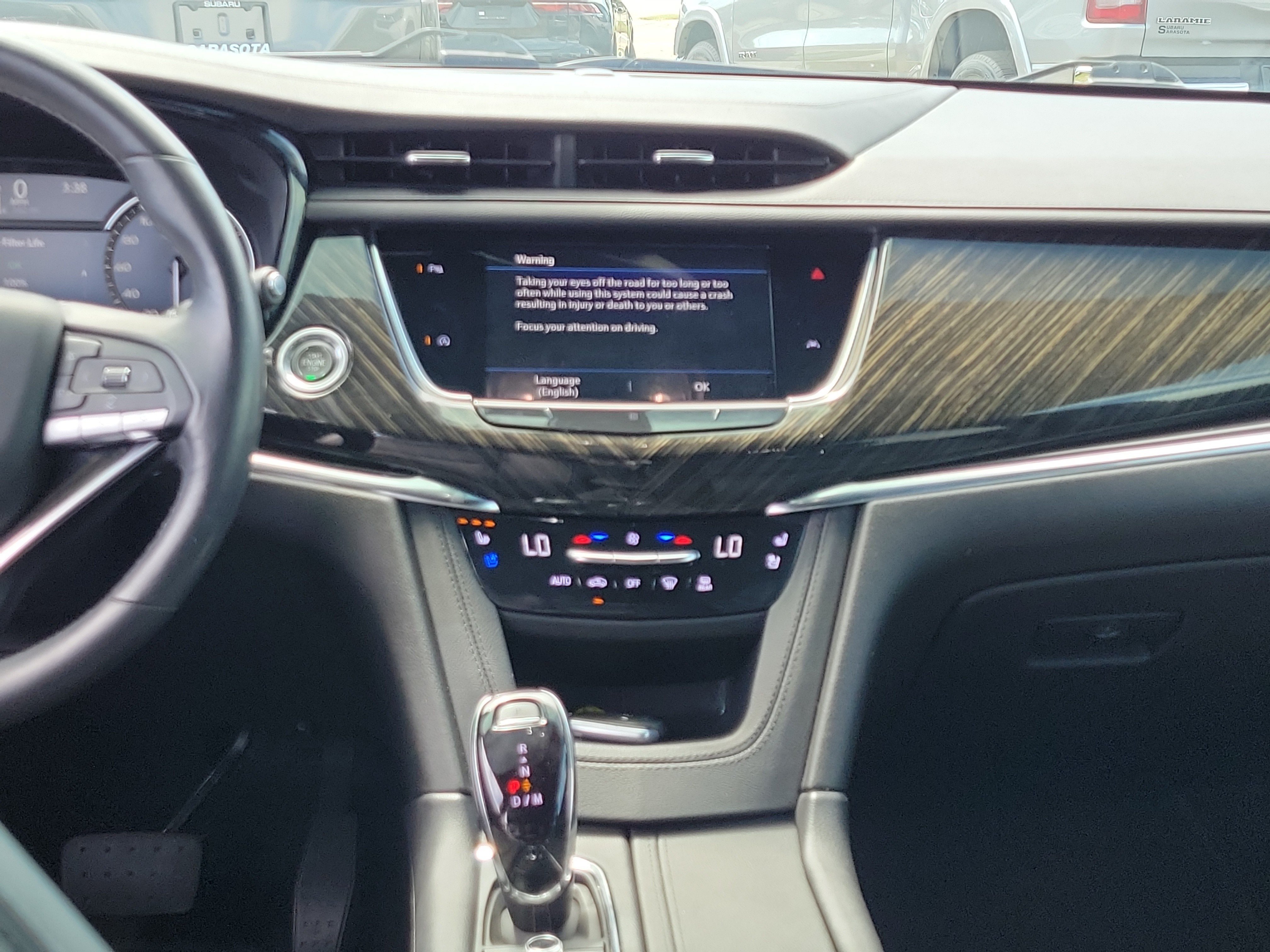 Used 2021 Cadillac XT6 Premium Luxury AWD/4WD image 19
