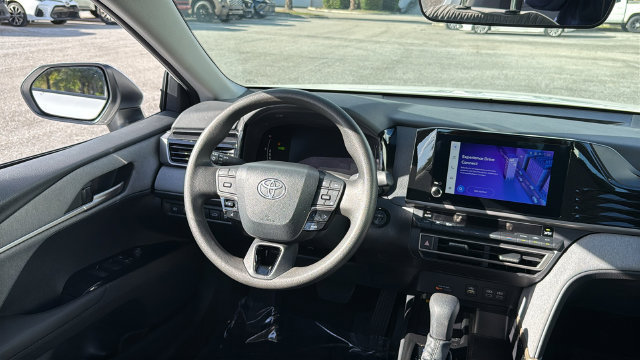 Used 2025 Toyota Camry LE w/ Convenience Package FWD image 15