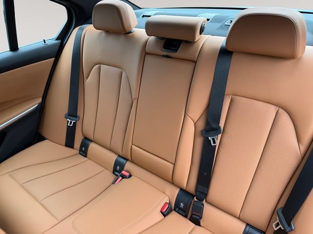 Certified 2024 BMW 330i xDrive Sedan w/ Premium Package AWD/4WD image 13