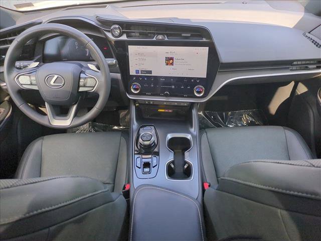 Used 2024 Lexus RZ 450e Premium w/ Technology Package AWD/4WD image 18