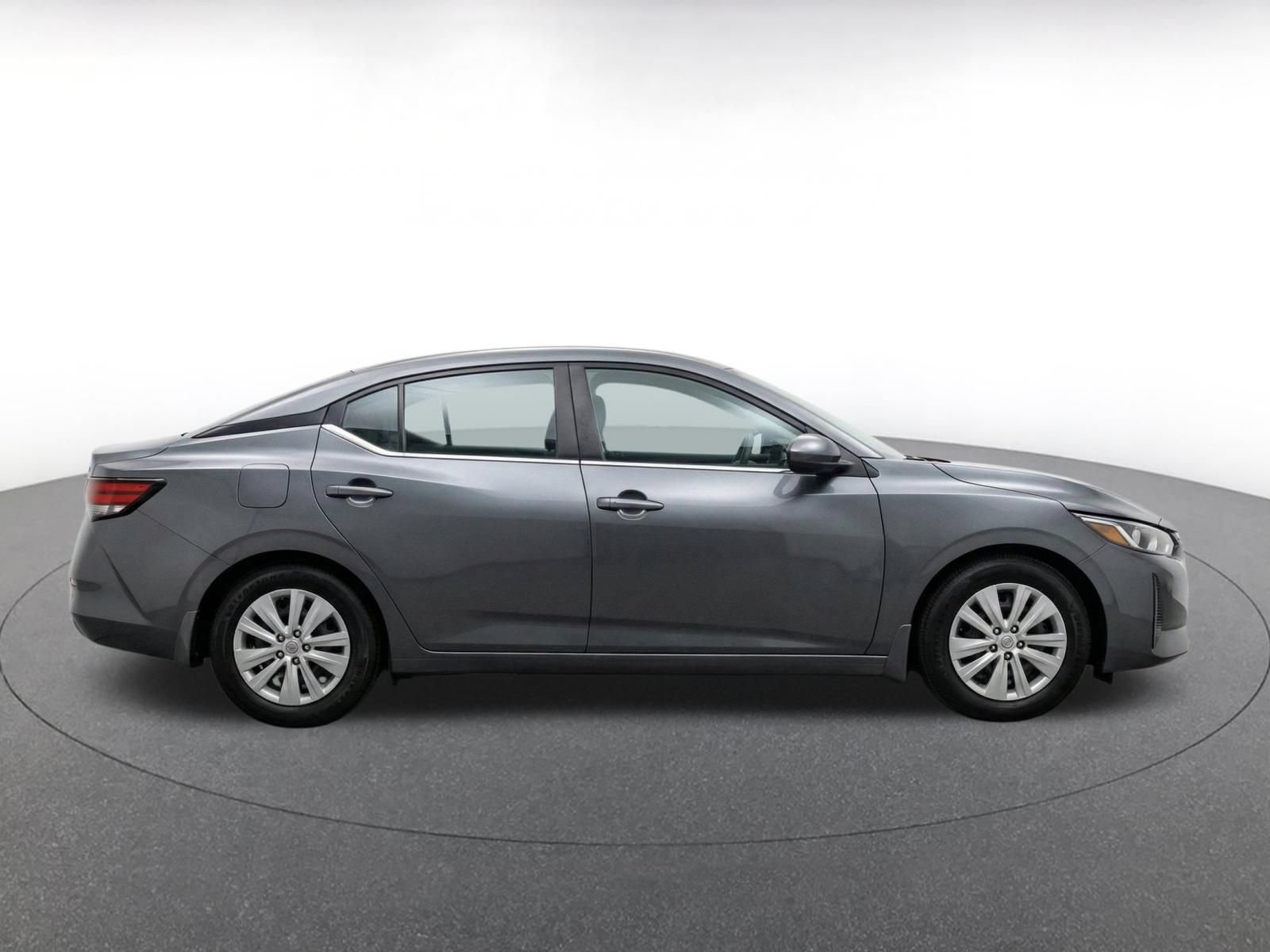 Used 2025 Nissan Sentra S FWD image 14