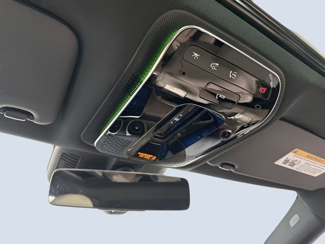 Used 2025 Mercedes-Benz C 300 4MATIC Sedan image 27