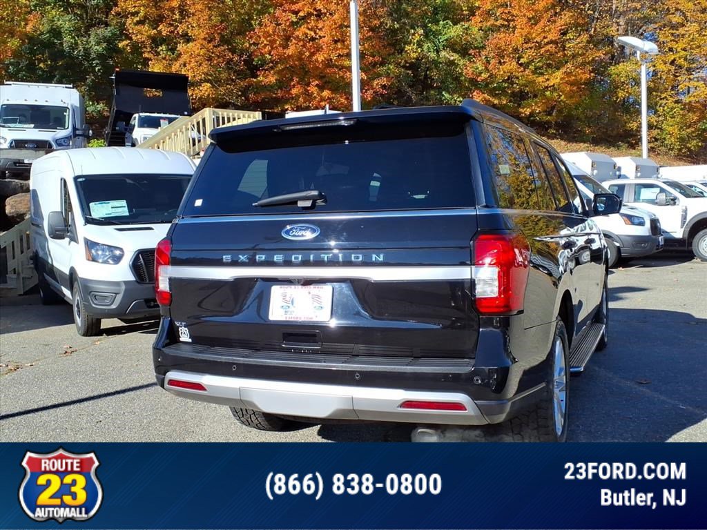 Certified 2022 Ford Expedition XLT image 7