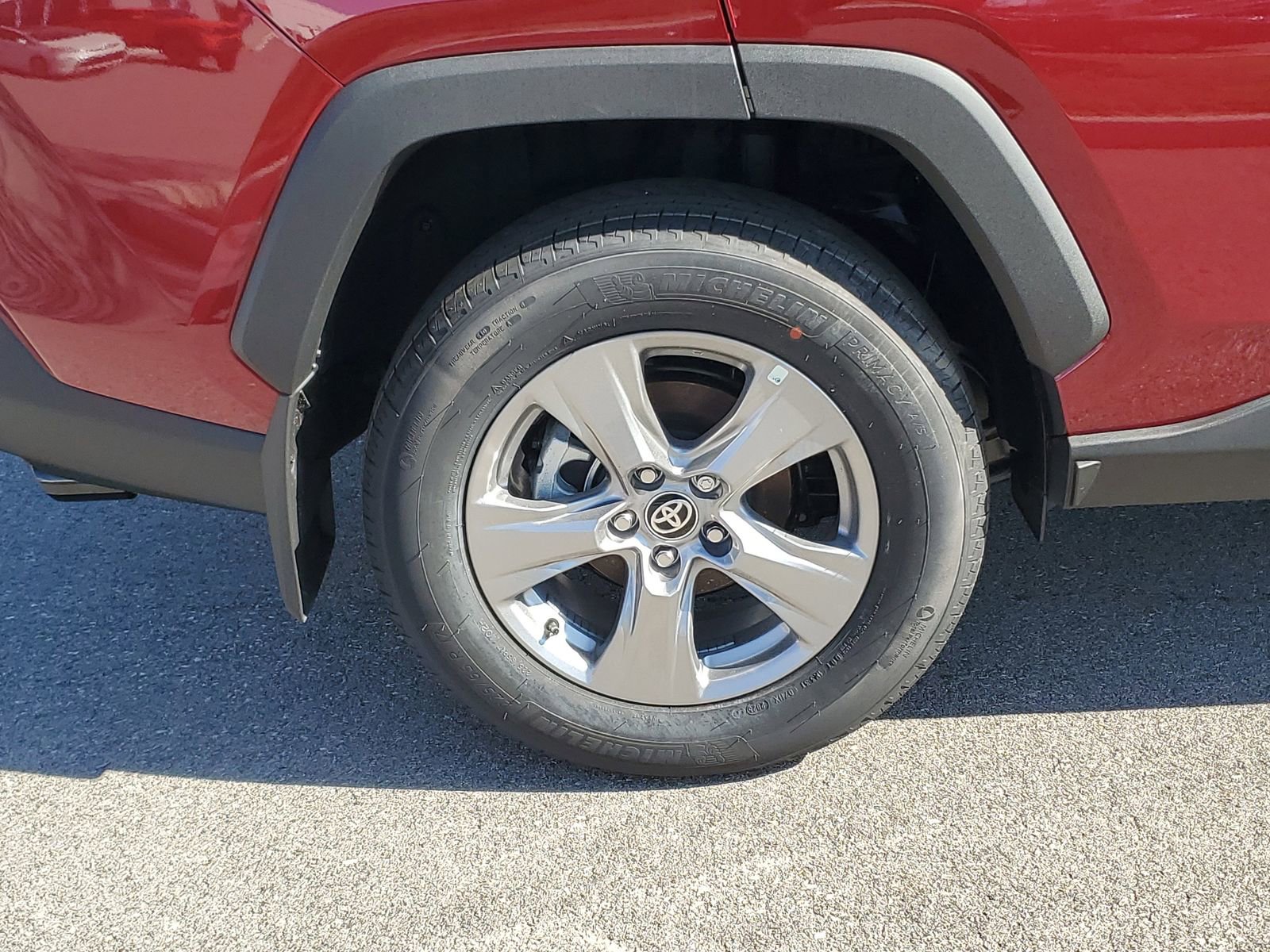 Certified 2025 Toyota RAV4 XLE w/ Convenience Package image 5