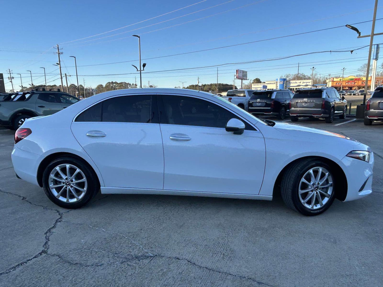 Used 2021 Mercedes-Benz A 220 image 2